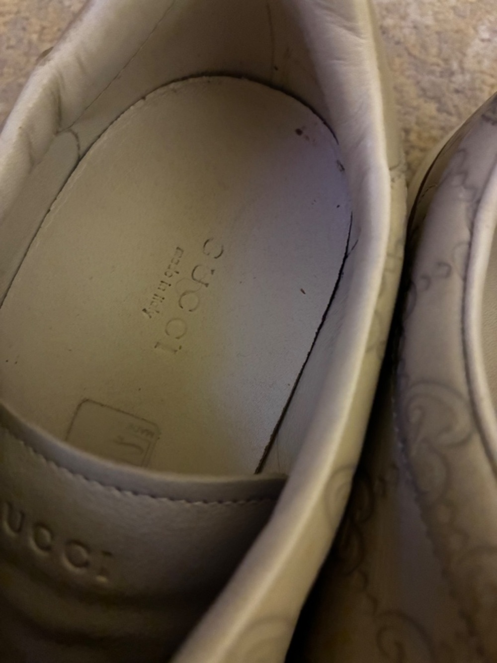 Gucci tennis shoes - Picture 2 of 11